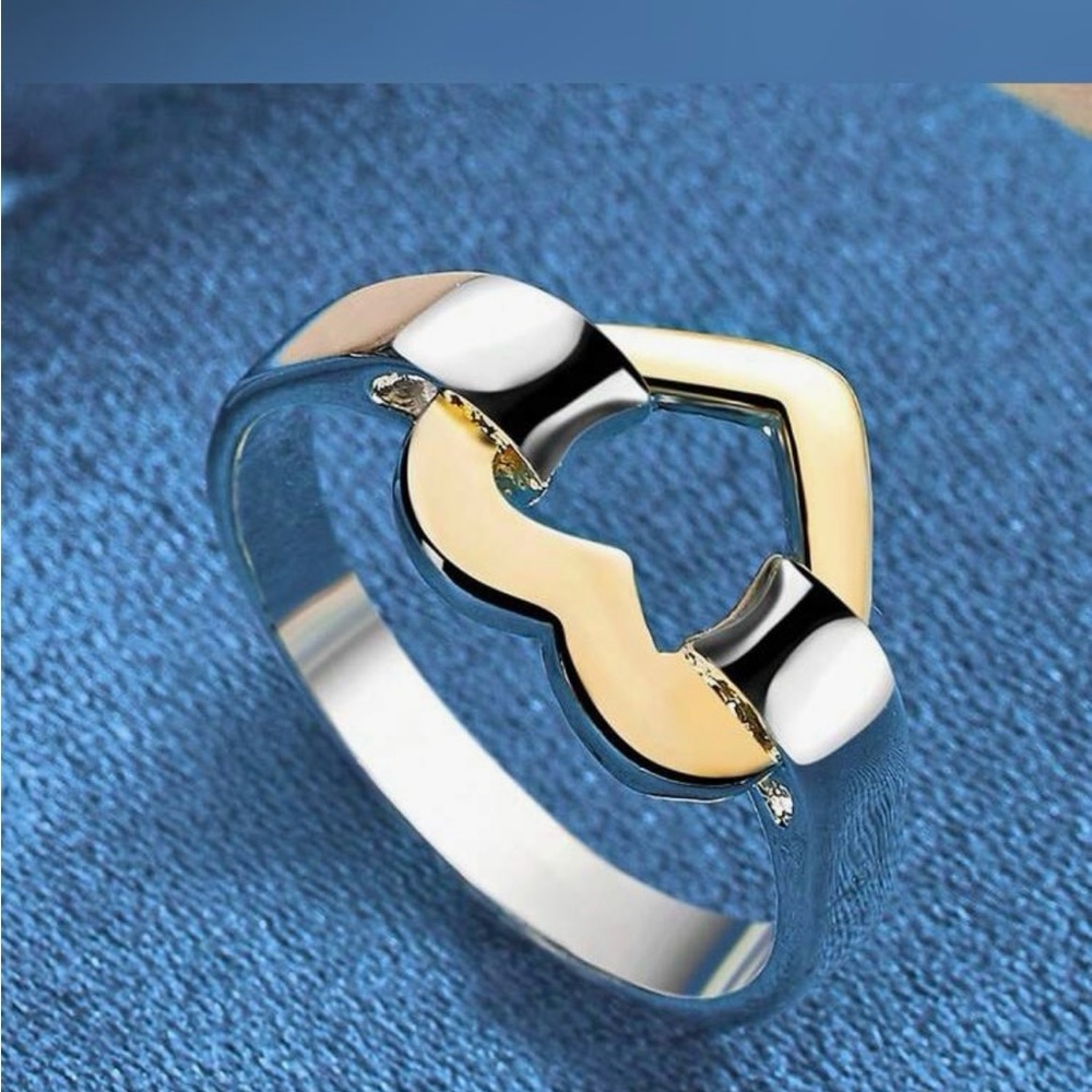 Gold and Sterling Silver Heart Ring Size 8 & 9 - Picture 3 of 4